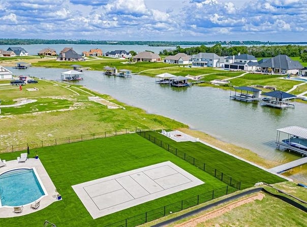 1528 Laguna Bay, Pelican Bay, TX 76020