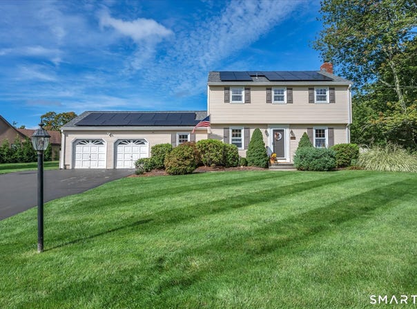 385 Sir Walter Drive, Cheshire, CT 06410