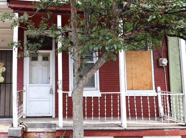 573 LINE STREET, CAMDEN, NJ 08103