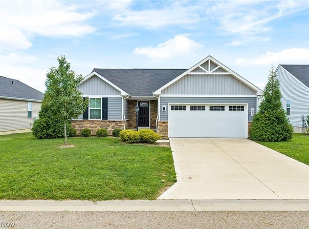 7030 Gauntlet Street SW, Massillon, OH 44646