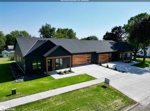 1102 N. Main St., Carroll, IA 51401