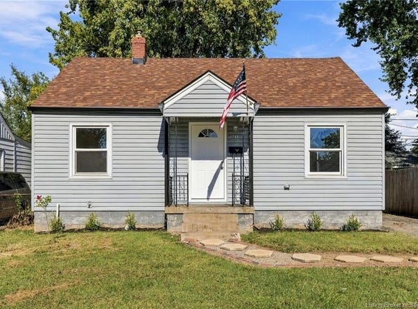 221 Conner Street, New Albany, IN 47150