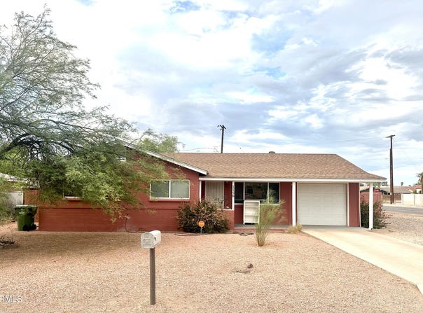 1156 E 12TH Street, Casa Grande, AZ 85122