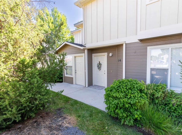 11073 W Garverdale Ln, Boise, ID 83713