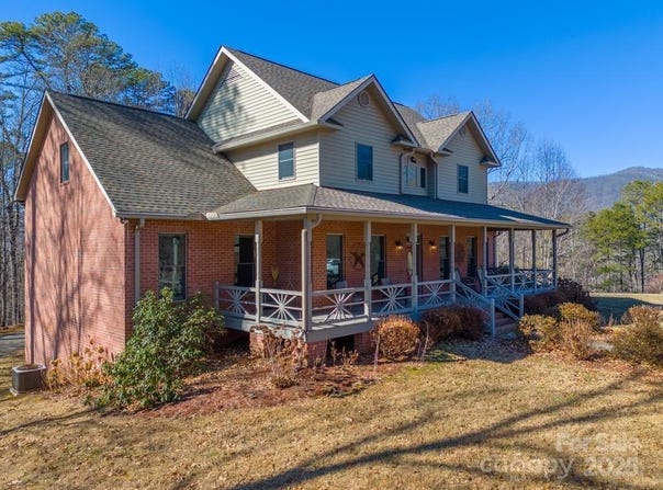 832 Asheville Highway, Sylva, NC 28779