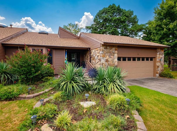 15 Par Drive, Maumelle, AR 72113