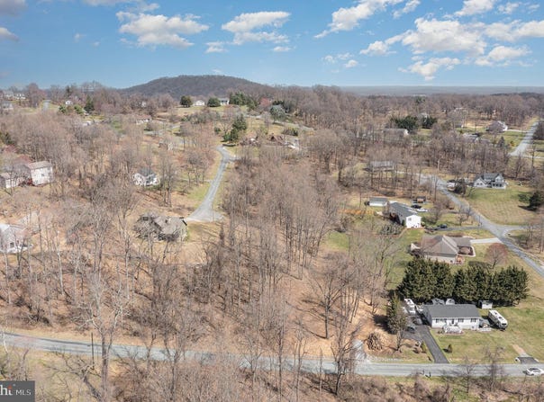 25 SHIRLEY TRAIL, FAIRFIELD, PA 17320