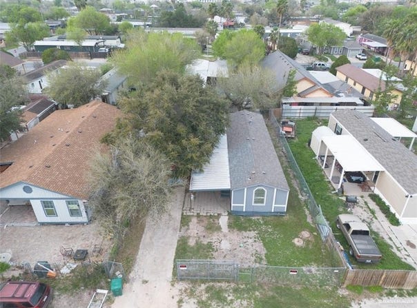 916 W Violet Drive, Pharr, TX 78577