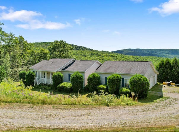 135 Hog Hill Road, Dixmont, ME 04932