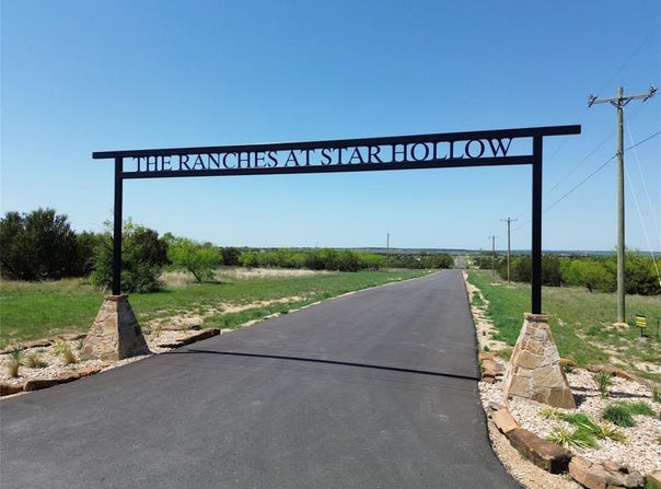 485 Hollow Drive, Lipan, TX 76462