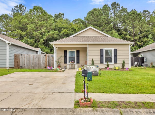13064 Tracewood Drive, Gulfport, MS 39503