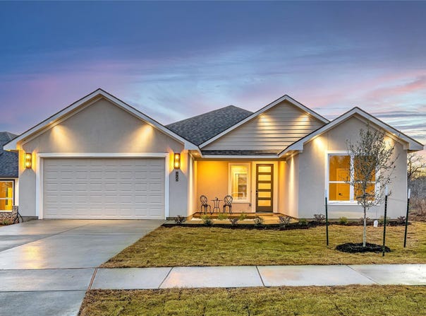 1720 Cannon ST, Gonzales, TX 78629