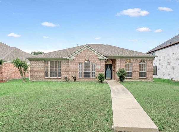 423 Halifax Drive, Coppell, TX 75019