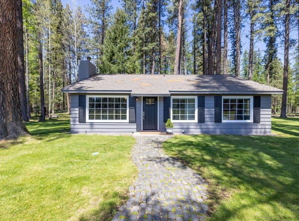 26308 SW Metke Lane, Camp Sherman, OR 97730