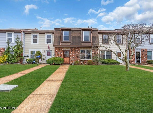 222 Greenwood Loop Road, Brick, NJ 08724