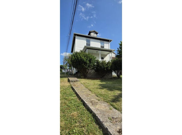 415 N RANDOLPH St, Lexington, VA 24450