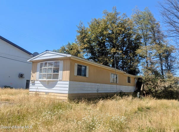 217 N 9th St, St. Maries, ID 83861