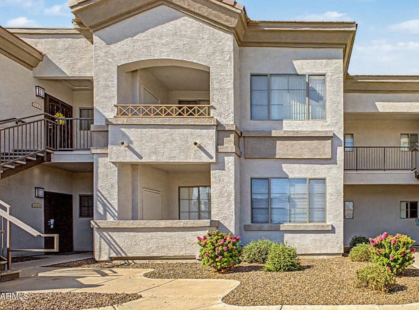 1941 S PIERPONT Drive, Mesa, AZ 85206