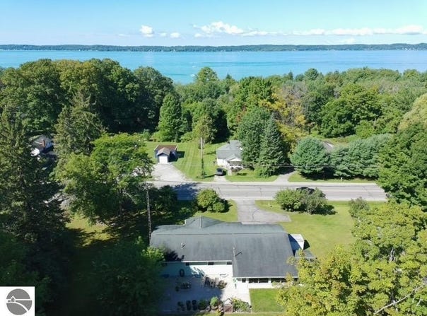 10159 S E Torch Lake Drive, Alden, MI 49612