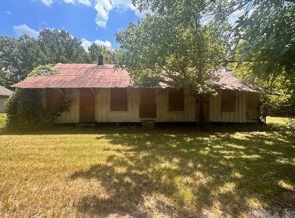 412 E Gibson, DeWitt, AR 72042