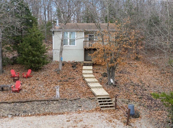 26303 Apache Lane, Rocky Mount, MO 65072