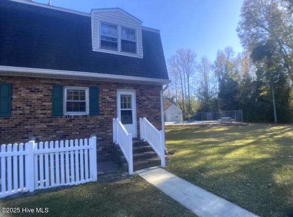 6000 River Road, Washington, NC 27889