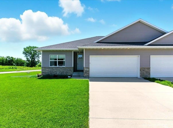 4507 Donald Drive, Cedar Falls, IA 50613