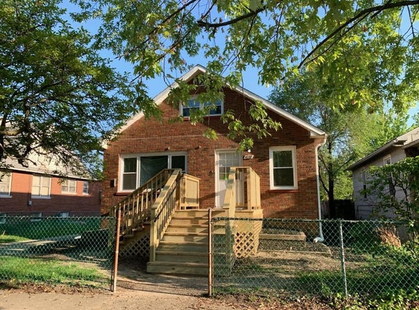 1038 167th Street, Hammond, IN 46324