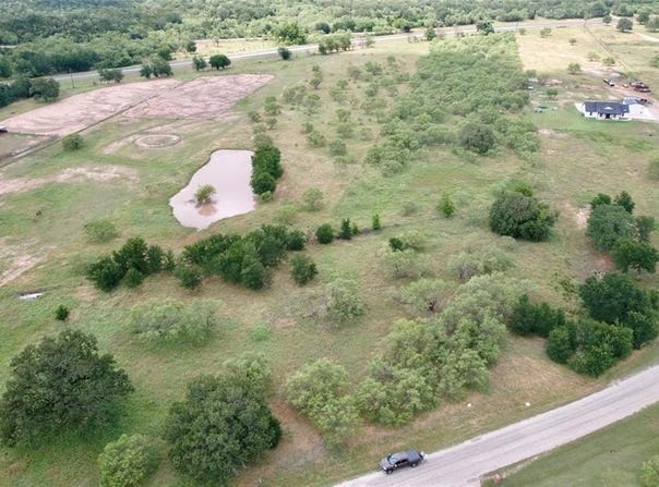 170 Brazos West Drive, Mineral Wells, TX 76067