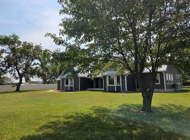 2096 Indian Road, Fort Scott, KS 66701