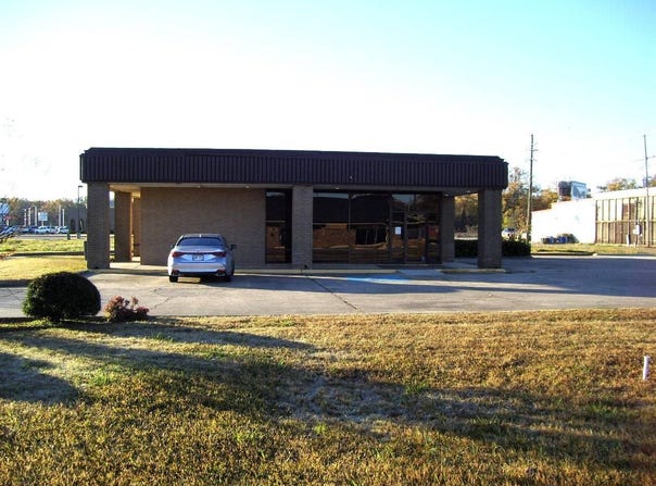 611 E WOOD ST, ASHDOWN, AR 71822