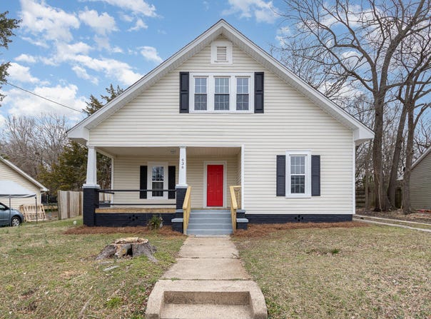 636 Tucker Street, Burlington, NC 27215