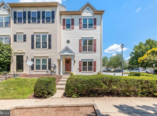 12133 AMBER RIDGE CIRCLE, GERMANTOWN, MD 20876