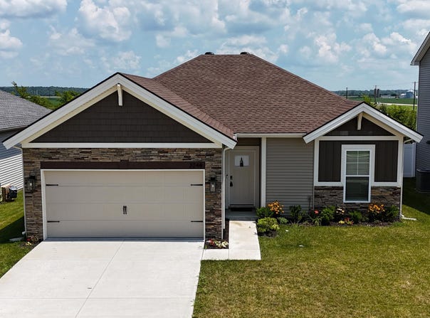3244 Ashdon Drive, Newburgh, IN 47630