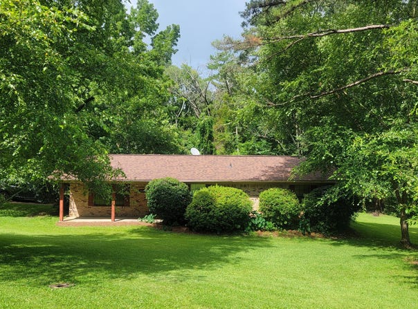 1018 Cherry Grove Road, Crystal Springs, MS 39059