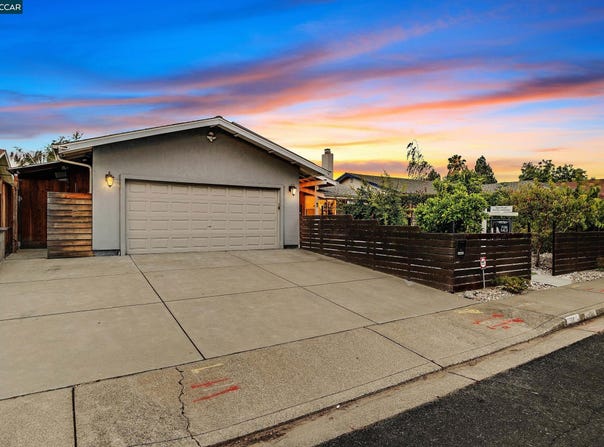 335 Lakeside Ct, Martinez, CA 94553
