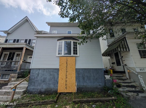 805 2nd Avenue, Altoona, PA 16602