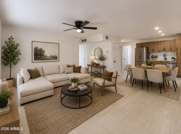 338 E MARILYN Avenue, Mesa, AZ 85210