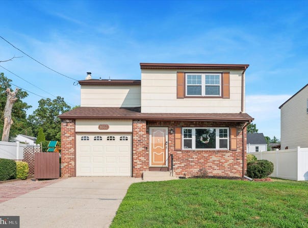 1033 W FRONT STREET, GLENDORA, NJ 08029