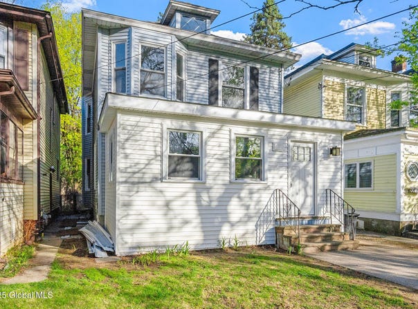 129 N Pine Avenue, Albany, NY 12203