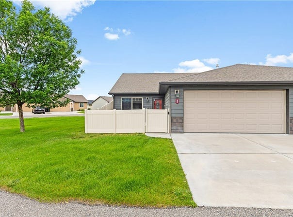 1404 River Point Loop, Billings, MT 59101