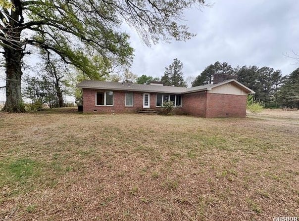 31 HWY 238, Brinkley, AR 72021