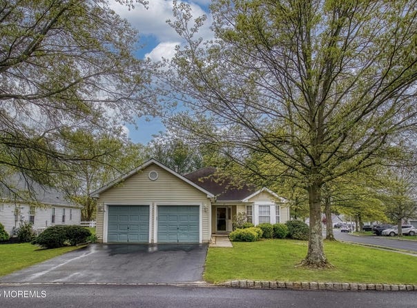 34 Meadows Lane, Manchester, NJ 08759