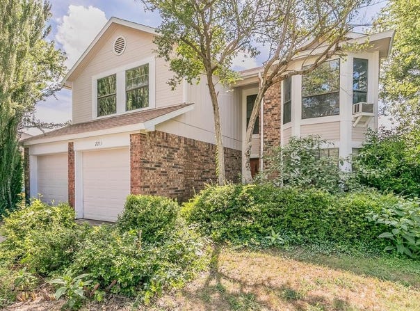 2213 Thistlewood Court, Grapevine, TX 76051