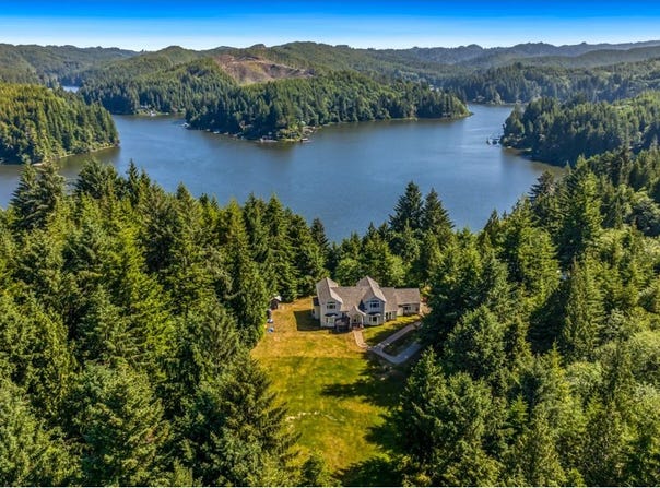 95529 NORD LOCH Ln, Lakeside, OR 97449