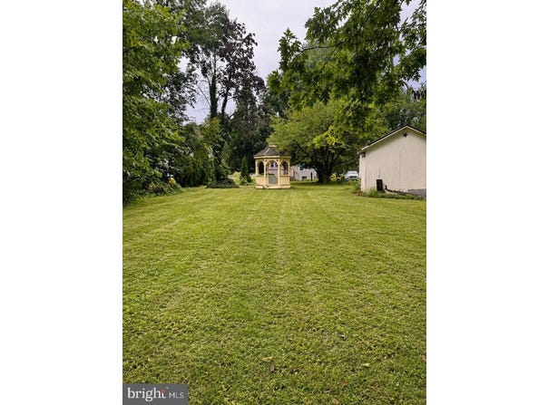 7875 OAKDALE Avenue, ROSEDALE, MD 21237