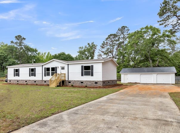 119 Silver King Avenue, Cross, SC 29436