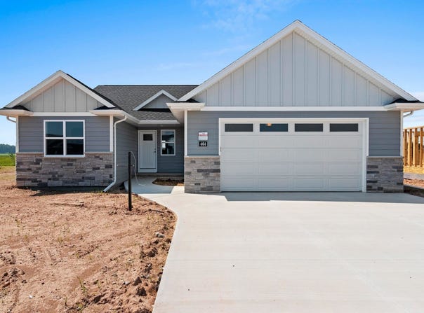 464 EMERALD ISLE Court, WRIGHTSTOWN, WI 54180
