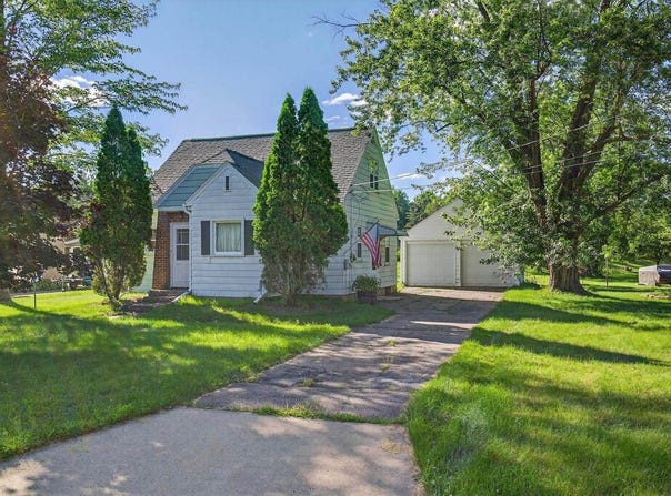 2821 Reddin Road, Wisconsin Rapids, WI 54495