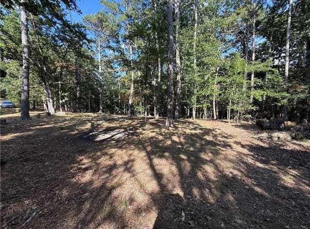 135 Parkway  RD, Eureka Springs, AR 72632